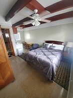 Golden Gate Lodging