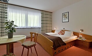 Hotel Garni Tirol