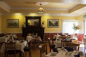 The Rhu Glenn Hotel