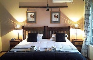 Zenzele River Lodge