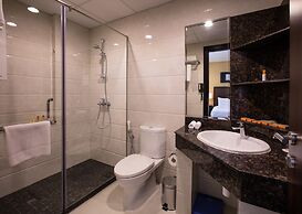 Orange Suites Hotel