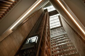 Courtyard by Marriott Seoul Myeongdong