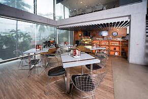 B Hotel Quezon City