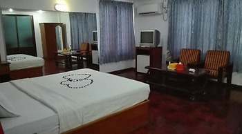 Airport Inn
