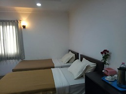 Airport Inn