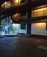 Airport Inn