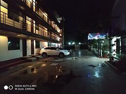 Airport Inn