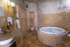 Kemerhan Hotel & Cave Suites