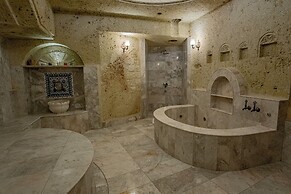Kemerhan Hotel & Cave Suites
