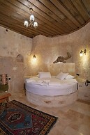 Kemerhan Hotel & Cave Suites