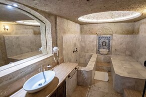 Kemerhan Hotel & Cave Suites