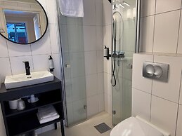 Grønnbuene Rorbu Hotel