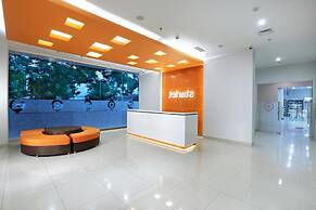 Starlet Hotel Serpong