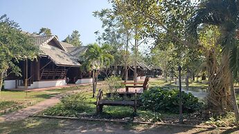 Apirata Resort