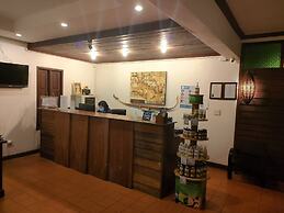 Apirata Resort