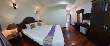 Apirata Resort