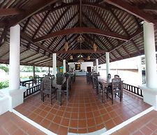 Apirata Resort