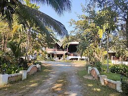Apirata Resort