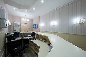 Avenue Hotel