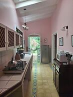 Playa Negra Guesthouse