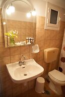 Valta View Suites & Apartments