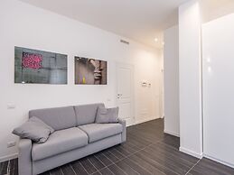 Residenza Ottaviano 105 by Hili