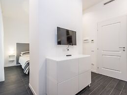 Residenza Ottaviano 105 by Hili