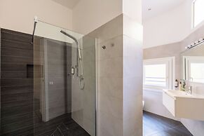 Residenza Ottaviano 105 by Hili