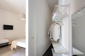 Residenza Ottaviano 105 by Hili