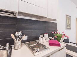 Residenza Ottaviano 105 by Hili