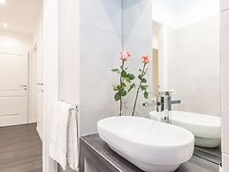 Residenza Ottaviano 105 by Hili