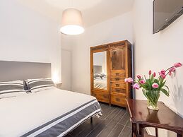 Residenza Ottaviano 105 by Hili