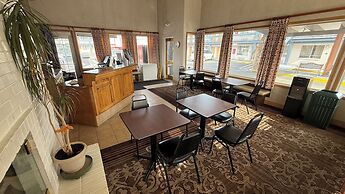 Thunderbird Motel