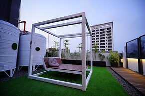 3 Door Hotel