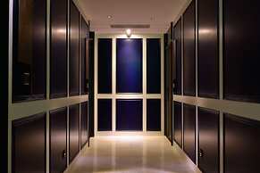 3 Door Hotel