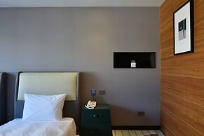 3 Door Hotel
