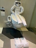 3 Door Hotel
