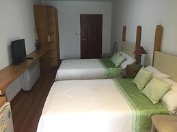 Ban Rim Nam Riverside Resort