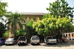 Green Hill Resort