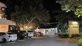 Green Hill Resort
