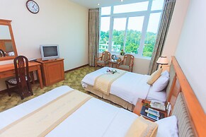 My Tra Riverside Hotel