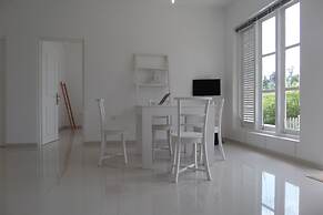 White Villa Ambalangoda