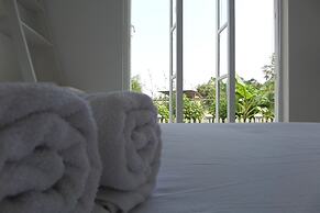 White Villa Ambalangoda