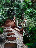 Jungle Bay Resort