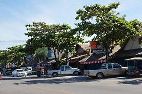 Rayong Rental Pool Villas