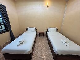 Phaythavone Hotel