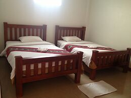 Chalouvanh Hotel