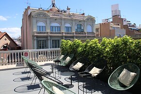 Sant Jordi Hostels Rock Palace