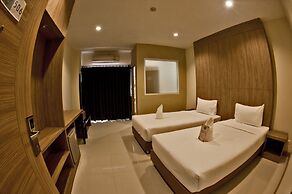 OMG Hotel