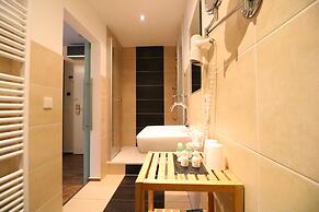 Christiana's Wein & Art Hotel